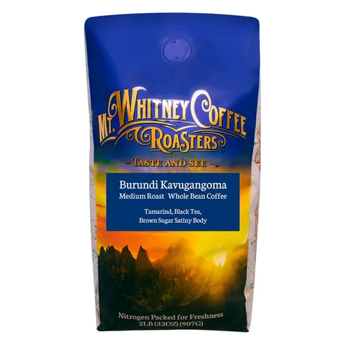 Vista 45 de Mt. Whitney Base Camp Blend - Café de grano entero tostado oscuro medio bajo en ácido, 12 onzas (paquete de 1)