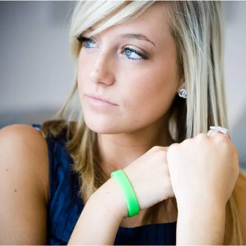 Vista 7 de Reminderband - Pulsera clásica de silicona 100% personalizada Pulsera de goma de silicona personalizada Personalizable, eventos, regalos, apoyo
