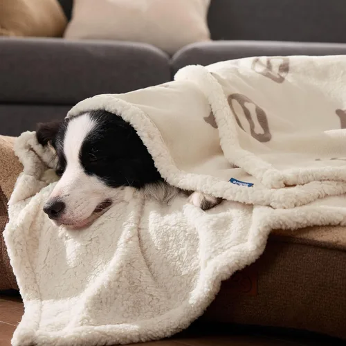 Vista 77 de Bedsure - Mantas impermeables para perros pequeños - Manta de felpa de sherpa con impresión suave lavable para perros y gatos, protector de muebles