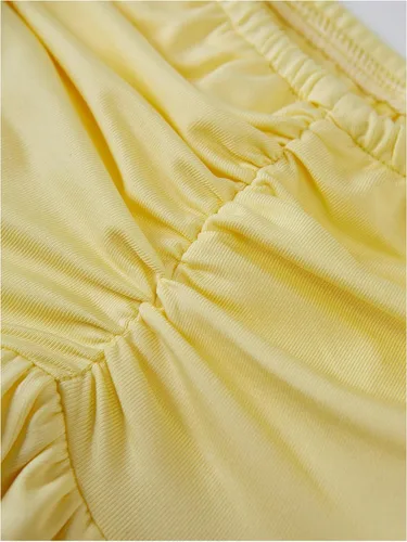 Vista 6 de SHENHE Conjunto de 2 piezas para mujer Y2k, minifalda fruncida con volantes y camiseta corta sin mangas