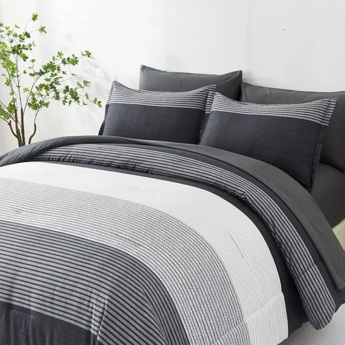 Vista 2 de Anibedding - Juego de 7 piezas cama en una bolsa, edredón negro y gris tamaño full, juego de edredón de microfibra a rayas ligeras para dormitorio