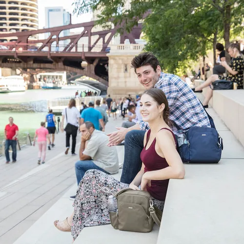 Vista 10 de Travelon - Bolso de viaje antirrobo clásico cruzado, Nuez moscada), 42224-761