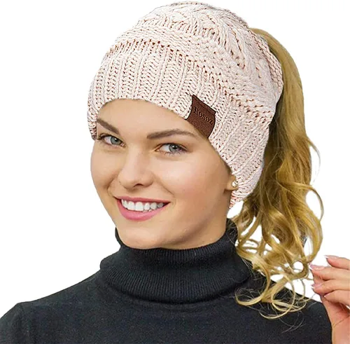 Vista 2 de Rosoz Gorro de cola de caballo para mujer, gorro cálido de invierno, suave, elástico, de punto trenzado, para moño alto