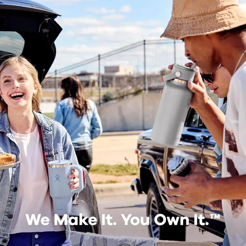 Vista 6 de Hydro Flask Botella de agua – Acero inoxidable aislado – Tapa flexible con popote de boca ancha, antiderrames, a prueba de fugas y recargable