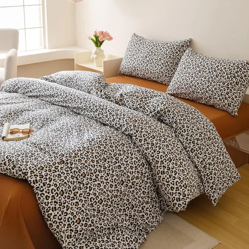 Vista 392 de CLOTHKNOW Juego de edredón de 3 piezas a cuadros color beige óxido, tamaño Full, juego de ropa de cama de cuadros edredón terracota con 2 fundas