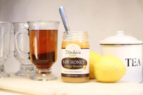 Vista 5 de Stockin's Apiaries Miel de azahar cruda, sin calentar, sin filtrar y nutritiva, 10 onzas.