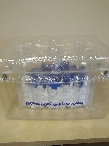 Vista 3 de Blow Up pecho de hielo transparente