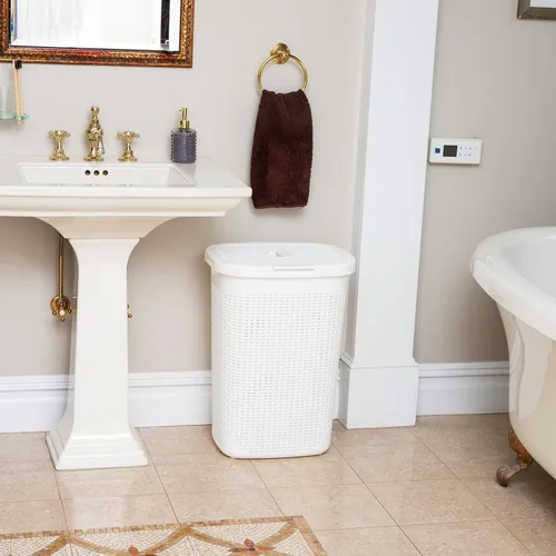 Vista 6 de Mind Reader Cesta delgada para ropa sucia con tapa, cesta de ropa de 60 L, diseño de mimbre premium, plástico, color blanco