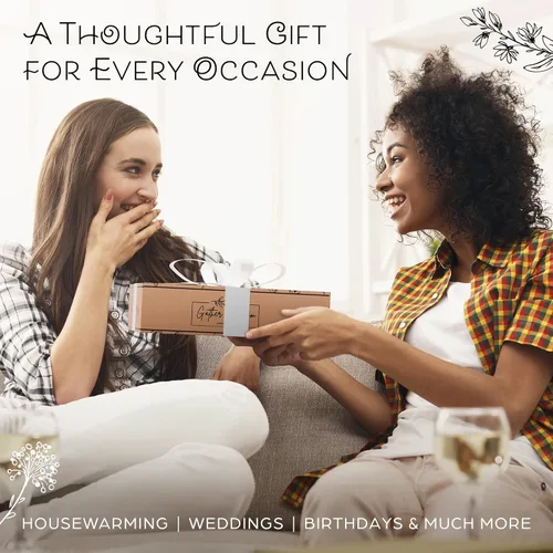 Vista 7 de Gather & Bloom Creations Juego de 5 Mini Floreros – Jarrones Pequeños de Cristal Transparente en Formas y Tamaños Únicos para Flores, Luces