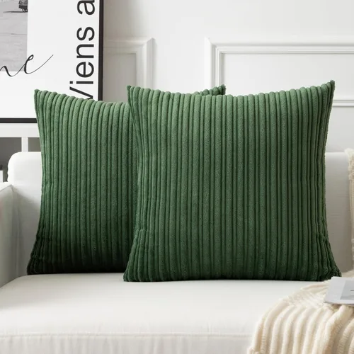 Vista 44 de UGASA - Fundas de almohada decorativas de terciopelo suave y sólidas de Navidad para sala de estar/sofá, 16 x 16 pulgadas, 2 unidades, color burdeos