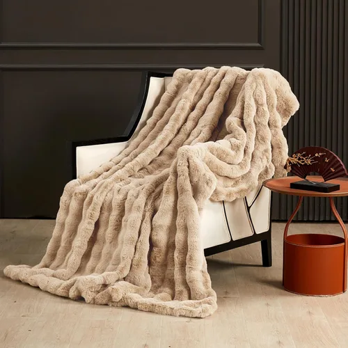 Vista 13 de SAPHREAS Manta de piel sintética para sofá, manta mullida de burbujas para sofá, cama, sala de estar, decoración, regalo suave y acogedor