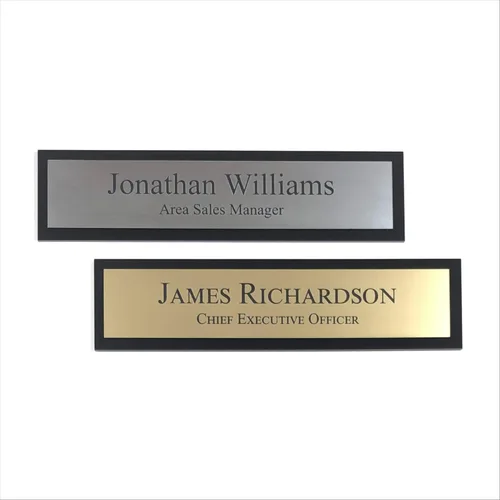 Vista 2 de Letrero ejecutivo de puerta de dos tonos, placa de identificación personalizada grabada con láser de 2 x 8 para oficina de negocios, Airbnb, cinta
