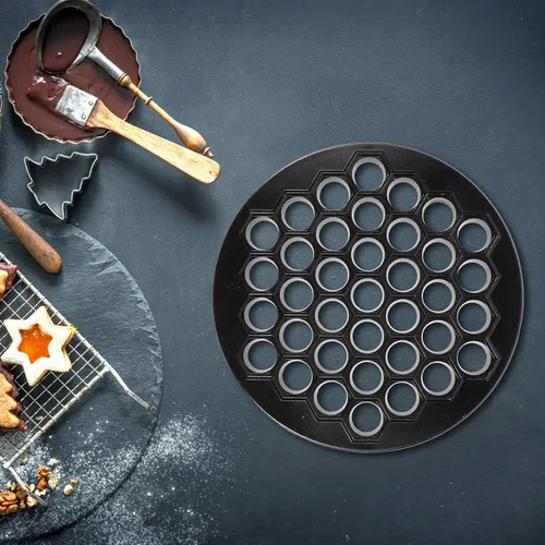 Vista 6 de Molde de ruso para albóndigas para hacer ravioles de metal, color negro