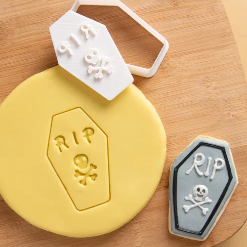 Vista 52 de Flycalf Cortadores de galletas de Halloween, formas de sombrero de bruja con sellos de émbolo, accesorios de horneado de ácido poliláctico