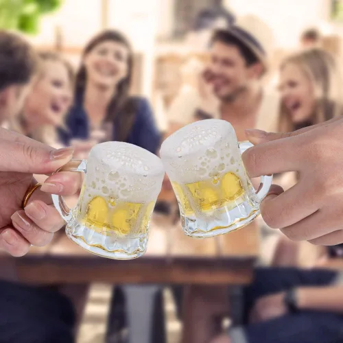Vista 7 de Mini vasos de chupito de cerveza con asas para fiesta, 2.16 pulgadas de alto, 2 onzas (6, vaso)