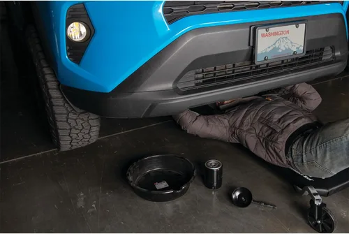 Vista 2 de Performance Tool W54113 Llave de filtro de aceite de acero resistente con accionamiento de 3/8 pulgadas para múltiples marcas de filtros