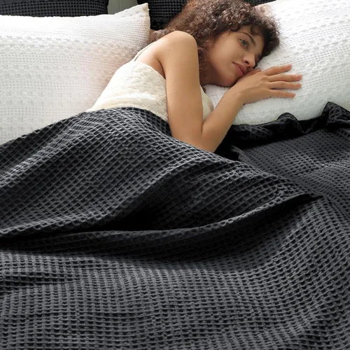 Vista 18 de PHF - Manta de punto gofre ultra suave de 50"x 60" - Manta tejida, ligera, transpirable y acogedora, lavada - Ideal para sofá, cama, sillón, Negro