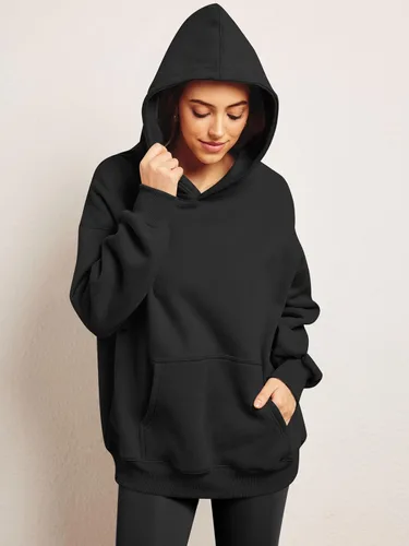 Vista 4 de Trendy Queen Sudaderas de gran tamaño con capucha de forro polar para mujer, camisas de manga larga, ropa de otoño con bolsillo