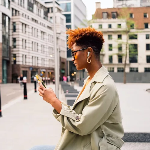Vista 8 de JBL Tune Beam - Auriculares inalámbricos verdaderos con cancelación activa de ruido, sonido de graves profundos, Bluetooth 5.3, resistente al agua