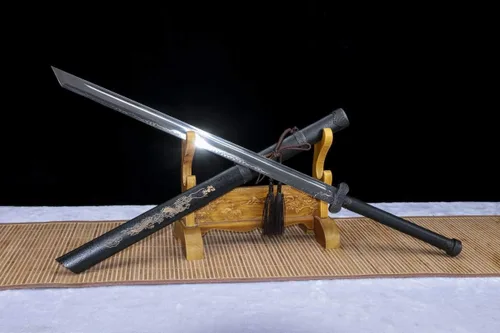 Vista 2 de Espada ancha,Espadas dao de oro negro real,Hoja de quemadura de acero de alto carbono forjada a mano,Vaina negra,Accesorios de aleación