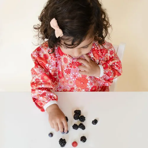 Vista 2 de Torange Babero de bebé, babero de manga larga para niño, baberos impermeables para bebé, bata de destete para bebé, babero de alimentación lavable a