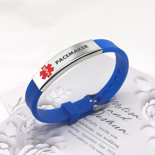 Vista 4 de Pulsera de identificación de alerta médica grabada con láser, pulsera ajustable negra ELIOUS para hombres y mujeres, primeros auxilios