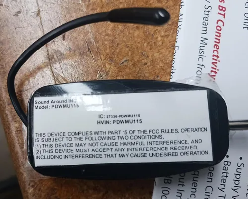 Vista 4 de Pyle Sistema de micrófono inalámbrico multiusos UHF - Kit de micrófono inalámbrico profesional portátil con micrófono de auriculares, unidad