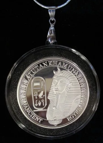Moneda/colgante de Tutankamón del faraón egipcio antiguo (cápsula ajustada al aire) con collar de plata de ley de 24 pulgadas y bolsa de regalo