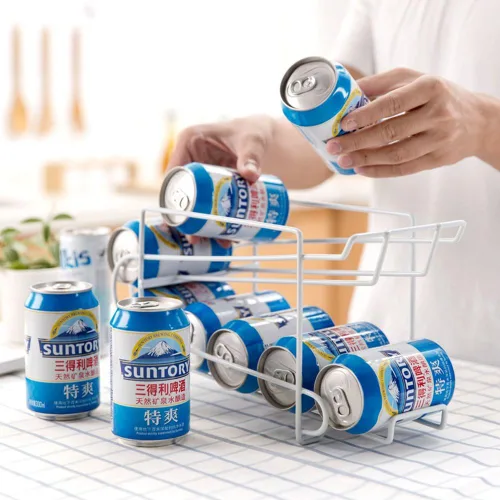 Vista 3 de Mural Art Estante organizador de bebidas para latas de cerveza de soda que ahorra espacio, estante de hierro resistente de doble capa