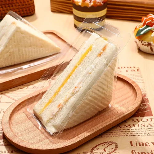 Vista 9 de Cabilock Caja de embalaje de sándwich de plástico transparente Contenedor de comida triangular de 5.9 pulgadas para pastel mousse panadería
