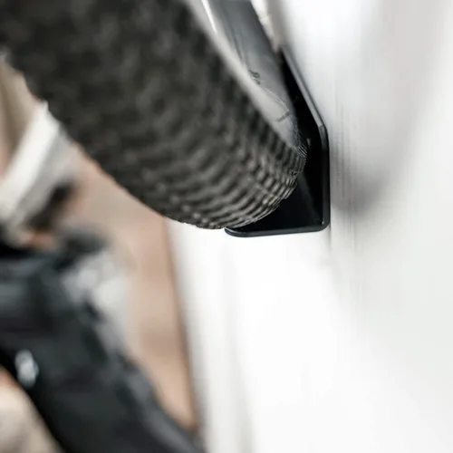 Vista 8 de Venzo Soporte de pared para pedales de bicicleta y bicicleta, soporte de gancho para colgar en la pared, con soportes para neumáticos, ideal