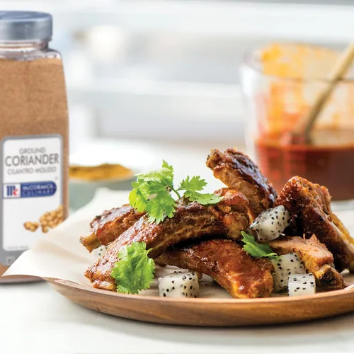 Vista 5 de McCormick Culinary Cilantro molido, 14 onzas – Un recipiente de 14 onzas de cilantro en polvo sin MSG para platos indios, de Oriente Medio