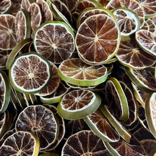 Vista 5 de Ruedas secas deshidratadas de rodajas de lima seca 45+ rebanadas 100% natural Lima seca para decorar cócteles, cocinar, hornear, coronas