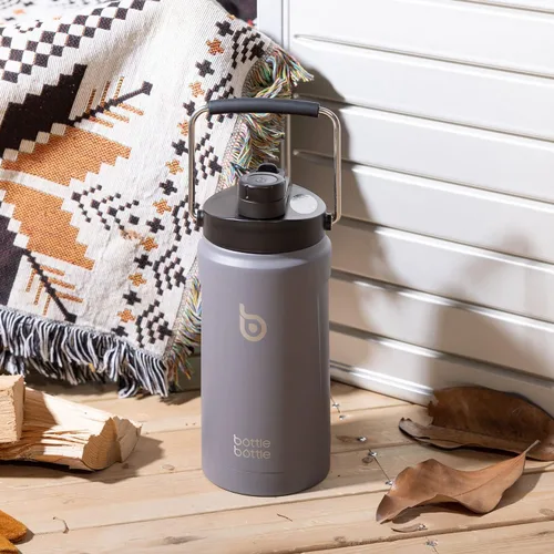 Vista 6 de BOTTLE BOTTLE Botella de agua aislada de 64 onzas con popote y tapa de doble uso, jarra de agua de medio galón de acero inoxidable al vacío