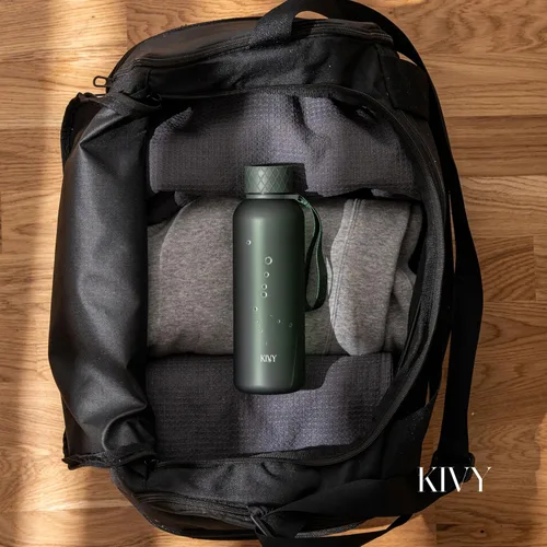 Vista 2 de KIVY Botella de agua delgada de 22 onzas [ligera e inastillable] – Botella de agua reutilizable de Tritan – Botella a prueba de fugas para mujeres