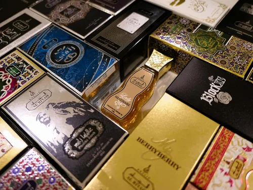 Vista 7 de Maison d'Orient GHALIHA ZAYED - Aceite de perfume pequeño rollo de 0.7 fl oz, sin alcohol. Aceites árabes/Perfumes Arabes AL RIYAD Roll On Body Oil
