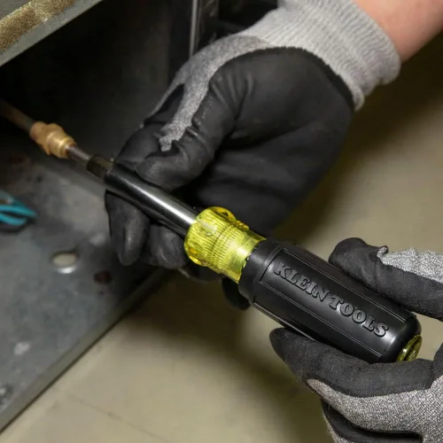 Vista 4 de Klein Tools Juego de destornillador/tuerca multibroca 11 en 1 + pelacables/cortador