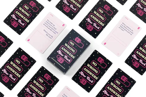 Vista 6 de No Wrong Answers After Dark - Hilarious Card Game, Conversation Starter - Fun Activity for Friends, Game or Date Night, Travel, Couples - Great Gift