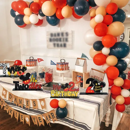 Vista 6 de TONIFUL Red Mouse Suministros para Fiesta de 2º Cumpleaños Centros de Mesa - Diseño Temático de Ratón Rojo y Madera Resistente para Recuerdos