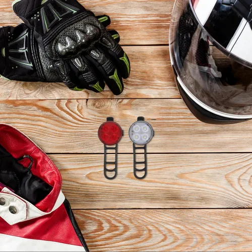 Vista 7 de Operitacx Rechargeable Bicycle Headlight and Tail Light Set with Red and White LEDs USB Charging Waterproof Safety Warning Reflectors for Night