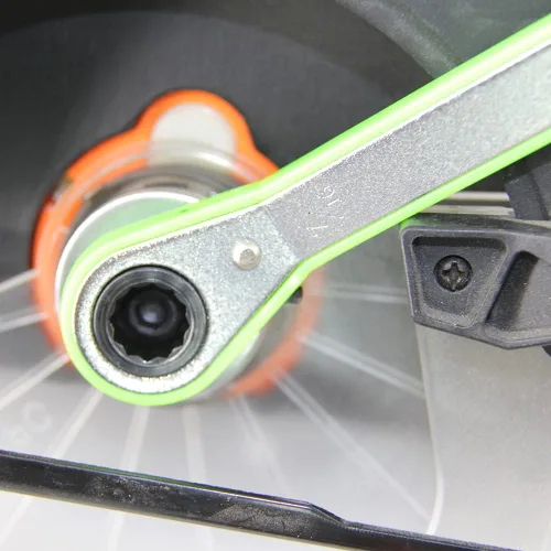 Vista 8 de MacWork Juego de llaves de trinquete de 5 piezas, cinco colores reversibles universales de doble anillo de trinquete, combinación profesional SAE