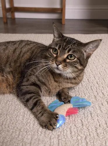 Vista 5 de Petlinks Batty Beta Fish Crinkle - Juguete para gatos con hierba gatera - bronceado/azul, talla única