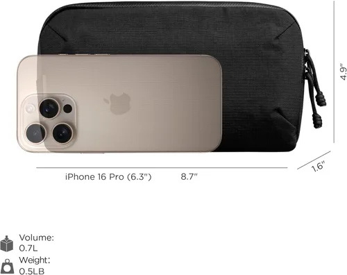 Vista 2 de ALPAKA Flight Pouch Pro - Bolsa cruzada de 0.7L con ranuras para tarjetas RFID, soporte para pasaporte, bolso cruzado de viaje resistente a la Negro