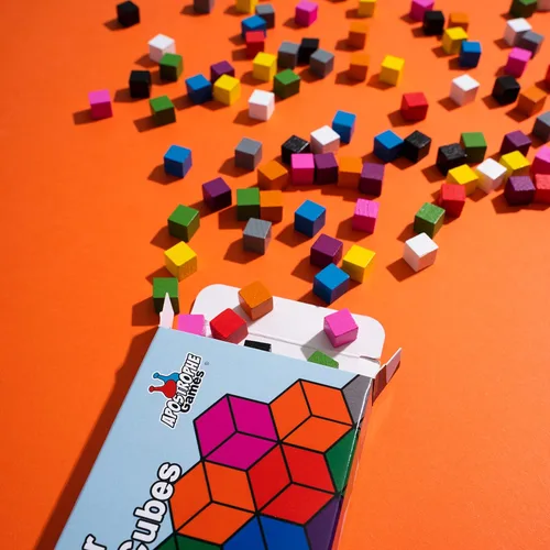 Vista 4 de 100 cubos de madera, accesorios para juegos familiares, fichas de juego de mesa multicolor, ideales para clasificar, contar, aulas, piezas