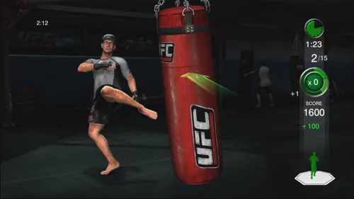 Vista 3 de UFC Personal Trainer - Xbox 360