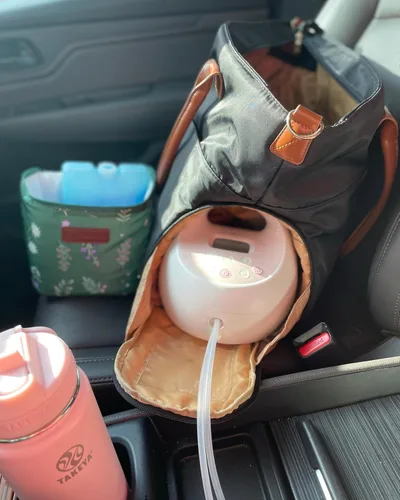 Vista 9 de Abby - Bolsa de extracción de leche con correas de cuero real, elegante bolsa de bombeo con bolsillos aislados, almacenamiento para laptop e