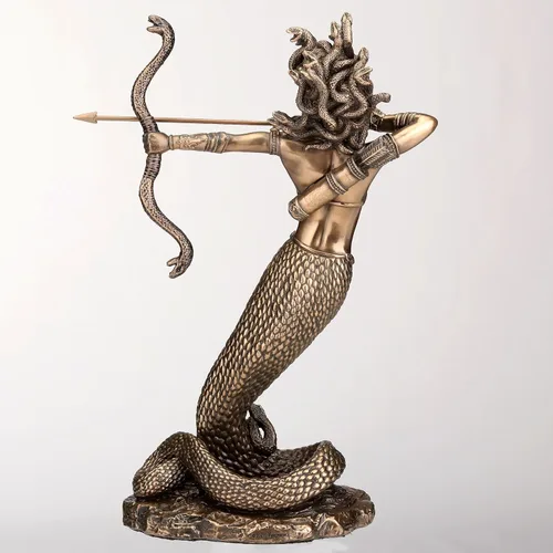 Vista 5 de Veronese Design 6 1/8 pulgadas Furioso Medusa Shooting Flecha Resina Escultura Bronce Final