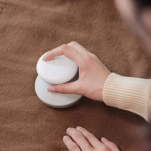 Vista 7 de Scienbeauty Afeitadora de tela recargable, removedor de pelusa eléctrico con luz, afeitadora de suéter con 6 cuchillas de acero inoxidable, doble