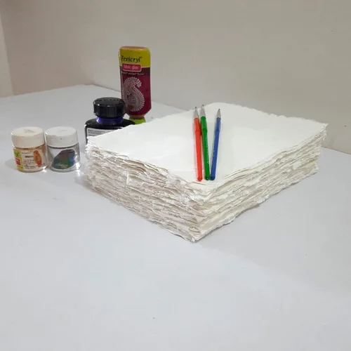 Vista 5 de E-Tailor Hojas sueltas de papel de algodón hechas a mano con borde de cubierta de 130 GSM, blanco marfil (4 x 6) marfil (paquete de 100 hojas)