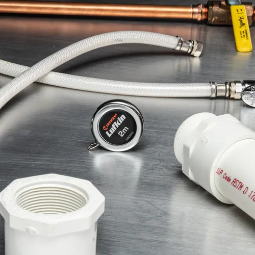 Vista 7 de Crescent Lufkin Cinta Métrica de Bolsillo con Cinta A20 de Diámetro Ejecutivo Amarilla de 6mm x 2m (0.24 in x 6.6 ft) - W606PM